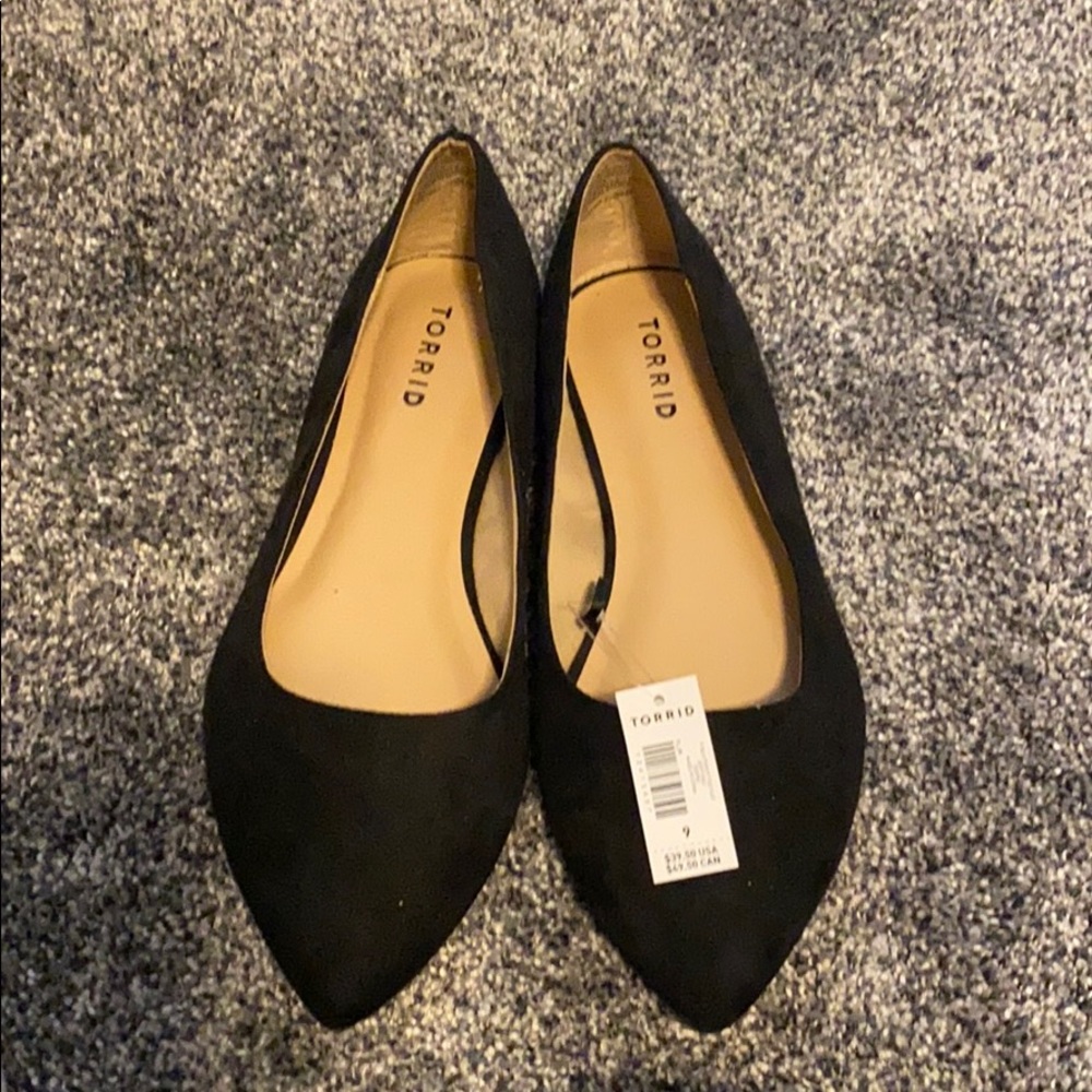 🆕 Torrid Black Ballet Flats